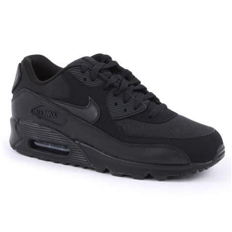 nike trainers all black men